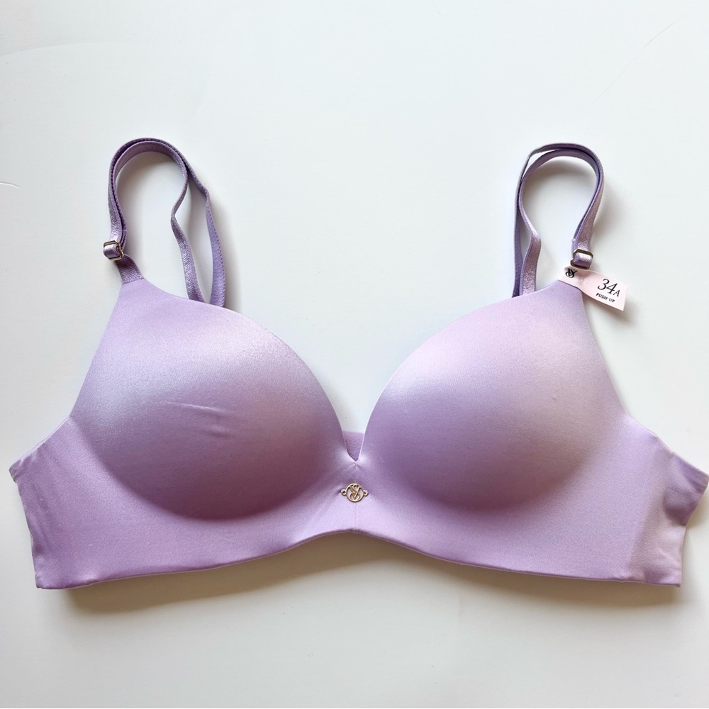 Victoria’s Secret So Obsessed Smooth Wireless Push Up Bra 34A NWT